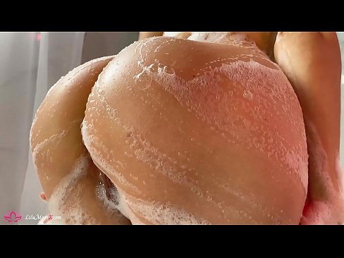 ❤️ Brunette, Duşda Güclü Orgazm Vermək üçün Vibratorla Pişiyi Mastürbasyon Etdirir ❤️❌ Porno bizdə
